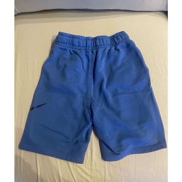 Nike Sportswear Club Fleece shorts royal blue with green Nike and black check - Picture 3 of 4